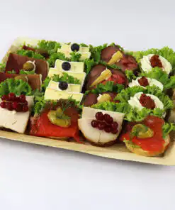 16er Canapés Platte Rustikal