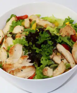 Gartensalat mit Hähnchenbrust